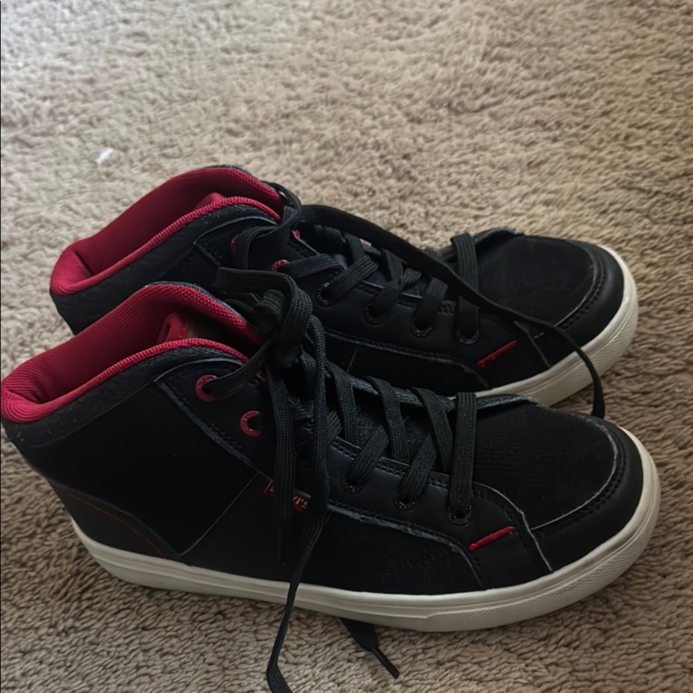 Stylish Black and Red Men's Sneakers